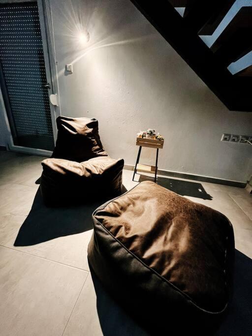 Escala Double Loft 1 & Parking In The City Center Volos Exterior foto